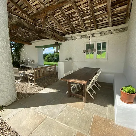 Peritxenea Avec Piscine Bed & Breakfast *